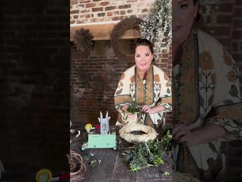 How to Make a Wreath Using a Pick Machine