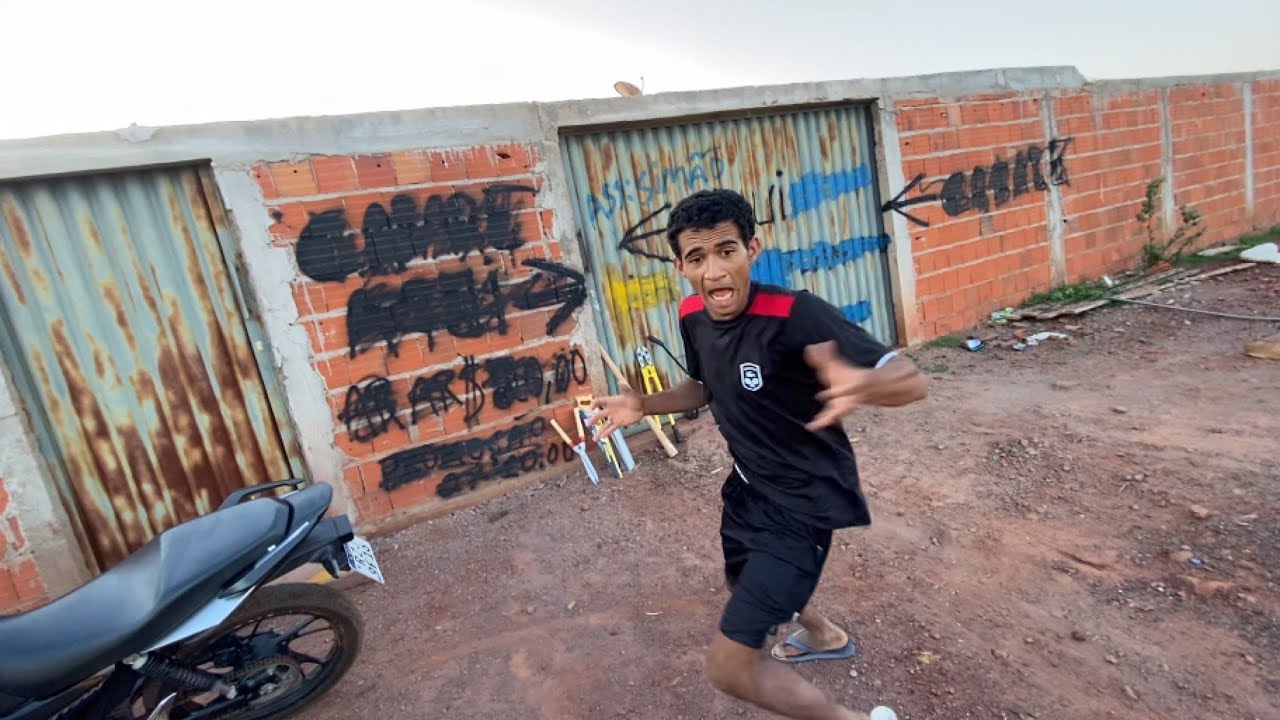 O FANTASMA DE SERAFIM VAI NA CASA DO BRUTINHO BUSCAR O DINHEIRO