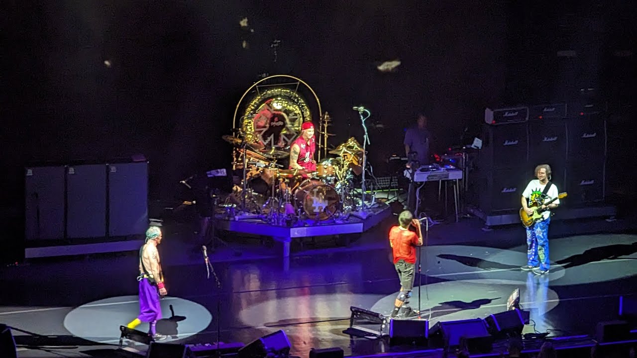 Red Hot Chili Peppers Under The Bridge (Live The Yaamava' Theater
