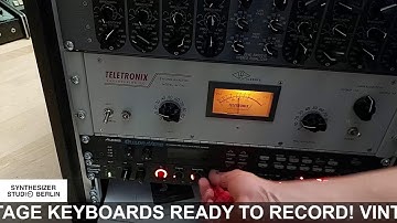 Minimoog vs Monark & Mini V