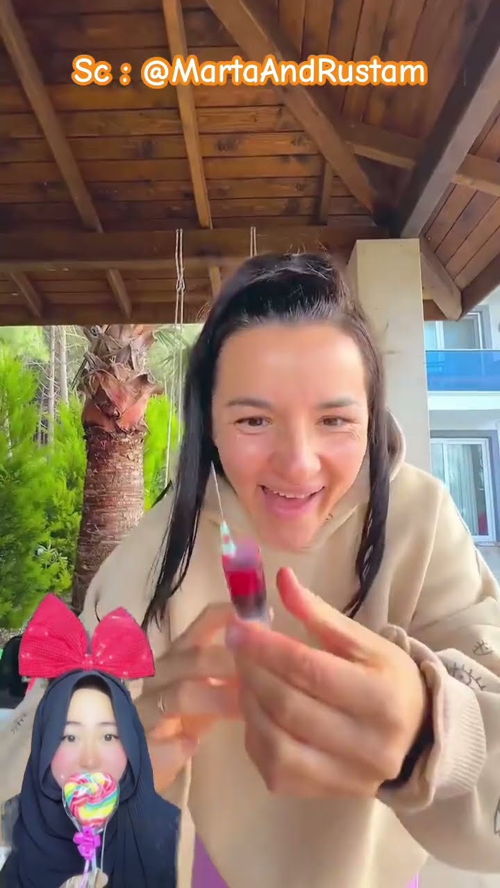 DIA GAK BISA MAKAN PERMEN KARENA TANGAN NYA KECIL ⁉️ tapi ending nya ? @MartaAndRustam #shorts
