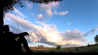 # 1 Video-Футаж-красивейшие облака,закат.озеро,луг,рассвет....