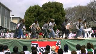 Revolve オリエン中庭2010 HOUSE