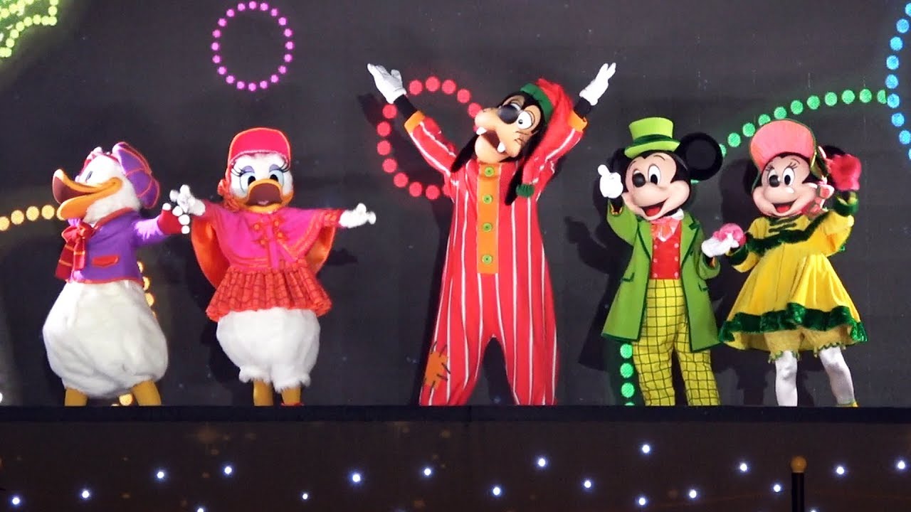  Goofy's Incredible Christmas Full Character & Projection Show at Disneyland Paris 2018 Noël de Dingo