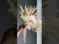Trockenblumen Brautstrauß „Rosa Traum“ – Brautstrauß mit konservierten Rosen & Pampasgras