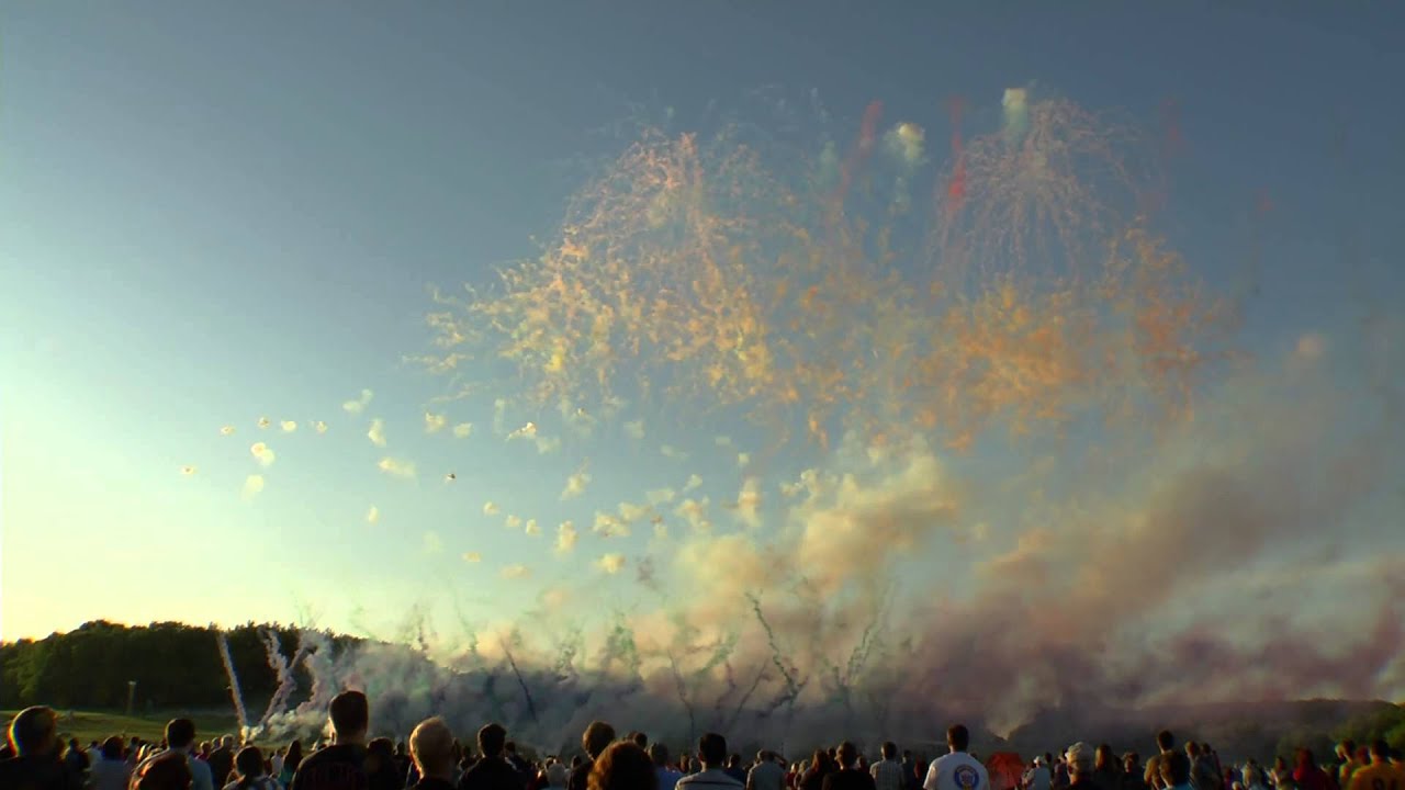 Pyrofest Military Tribute by Pyrotecnico at PyroFest 2015 - YouTube