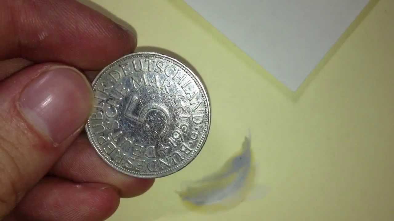 Nettoyage de pièces de monnaie avec Cristallina  YouTube