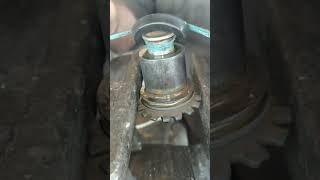 Tips and Tricks for Inserting Rubber into Car Bearings #mechanic #car #brakesystem #automobile