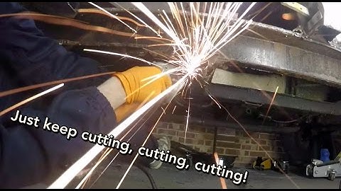 MGB GT Restoration Pt 18 Removing the Sills Continued