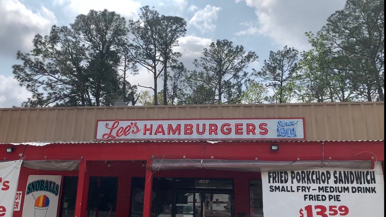 I Found The Best Burger 🍔 In Louisiana! Lee's Hamburgers 🔥🍔😎 - YouTube