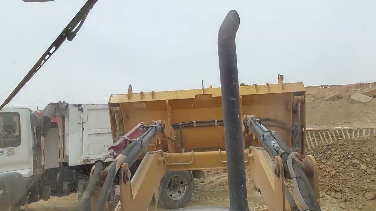 تعلم قيادة الاة الحفر 🇩🇿الامامي والخلفي 🇩🇿