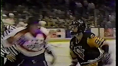 Kevin Hatcher vs Rick Tocchet Round 3