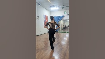 Bước dạo đầu - Vào bài cha cha cha solo Vũ Điệu Xanh