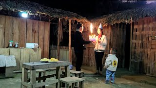 Download Lagu Single mother Tiểu Ca 18th birthday and a surprise gift from police officer Alex. MP3