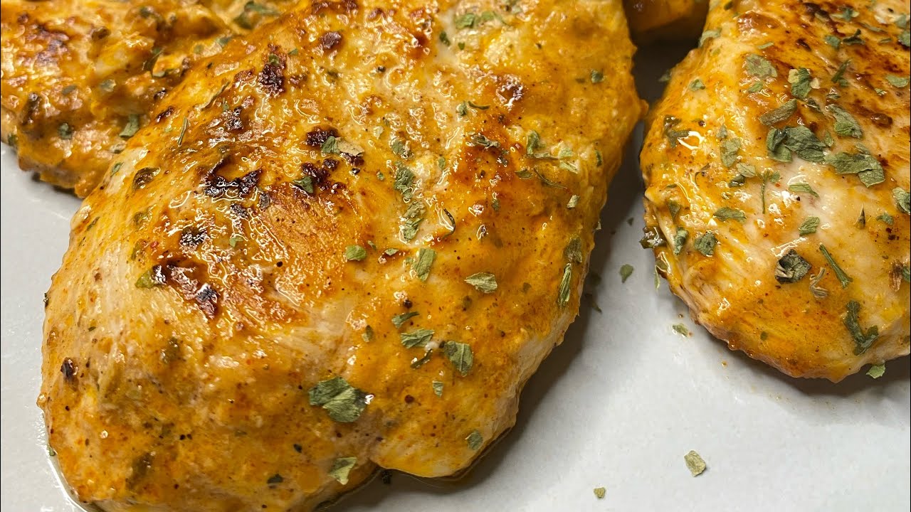 صدور فراخ مشوية بتتبيلة تجنن وتسوية مظبوطه وطعم خطير