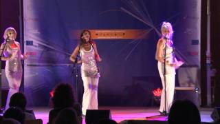 Les Horribles Cernettes live in the Globe P1 Les Horribles Cernettes live in the Globe P1
