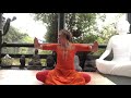 Clase practica de yoga por mataji lakshmi devi