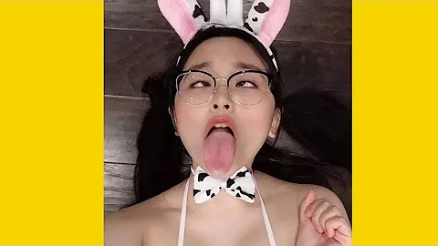 Ambiyah working Porn hub