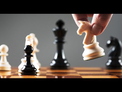 chesslive.com - Play Chess Online Against the  - Chess Live