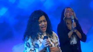 Derramo el Perfume | Averly Morillo \& Montesanto (LIVE)