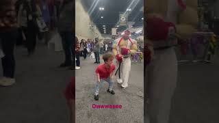 Street Fighter vs Midget!