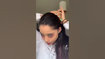 تسرحية ايرين من انمي هجوم العمالقة 