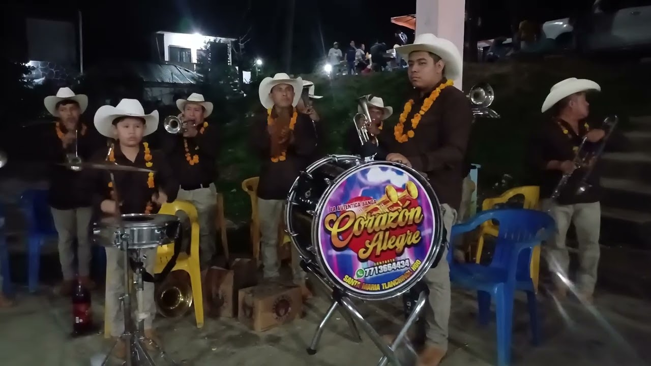 Banda “Corazón Alegre” huapanguitos para bailar