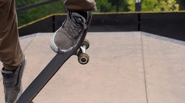 Skateology - Inward heelflip with Joe Vizzaccero