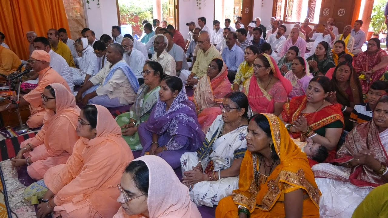 हरे रमा हरे राम  | Hre Rama Hre Ram | New Bhajan #adwaitswroopashram #sachchidanandswamiji #nagli