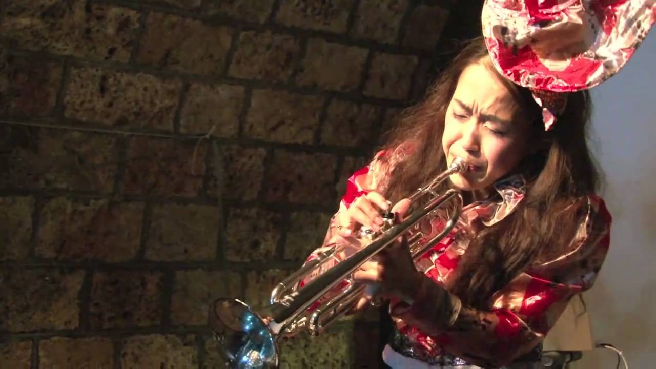 喜望峰きぼうほうkiboho Finaleフィナーレ　トランペット 中村好江／Yoshie Nakamura in Paris 2010 What a Wonderful World