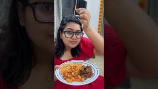 Eniki Oru Velaiku En Saapadu