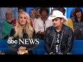 Brad Paisley and Carrie Underwood dish on the 2018 CMA Awards