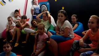 Урок английского языка в Лагере Профессий Jump Park Урок английского языка в Лагере Профессий Jump Park