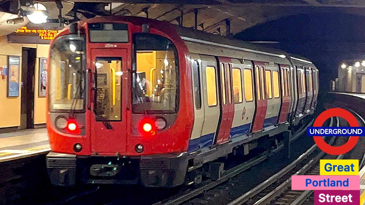 London Underground Circle and H&C lines Trains at Great Portland Street