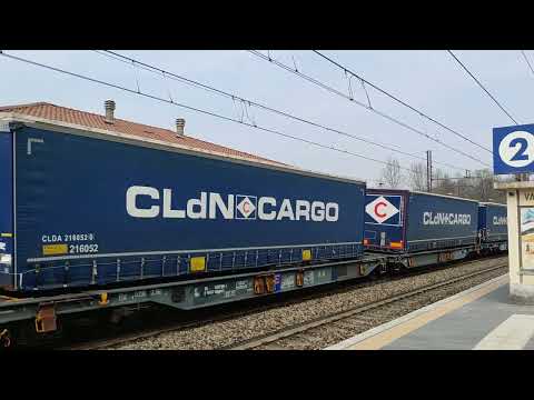 E193.516 SBB con cldn cargo in transito a cucciago