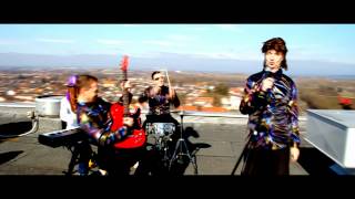 (Original mit Untertiteln) Die schlechteste Band der Welt "JESSAS, JESSAS" screenshot 5
