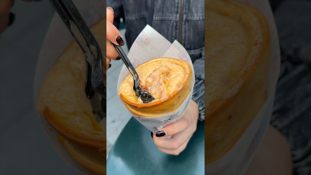 The LOBSTER ROLL CONES from Red Hook Lobster in Bryant Park’s Winter Village! 🦞🥞🥐🔥 #DEVOURPOWER