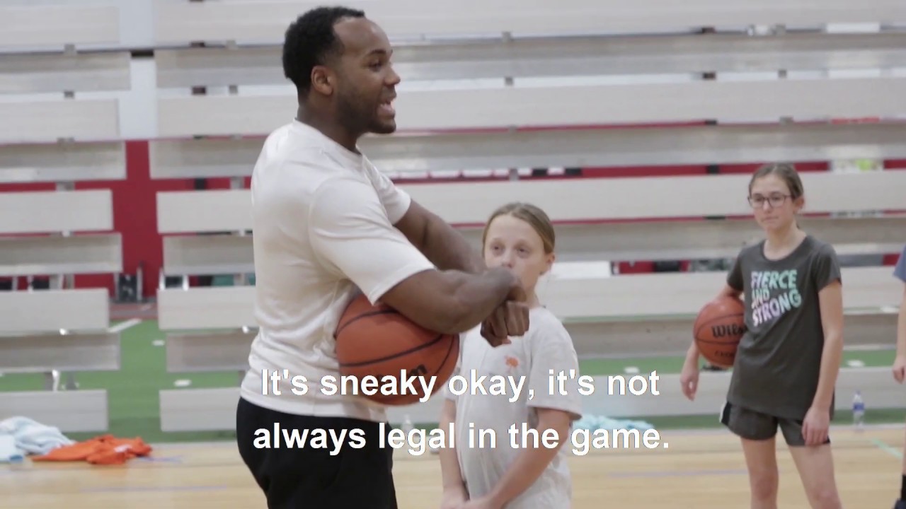 How To Use Your Off Hand Properly Against the Defender! - YouTube