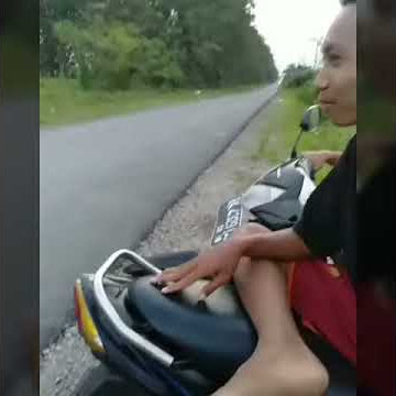Trek motor jemping paling panjang