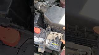 como quitar la luz de check engine