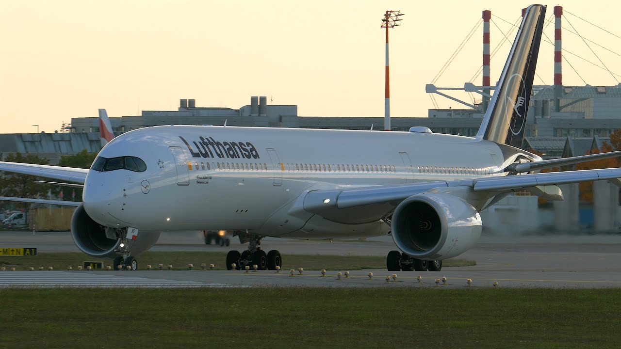 Munich Airport Planespotting Lufthansa Airbus A350-941 D-AIXS Take Off RWY08L Close Up 4K