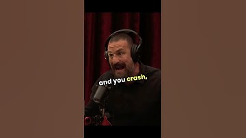 Huberman Explains The Caffiene Crash #jre #jreclips #joerogan #andrewhuberman #shorts