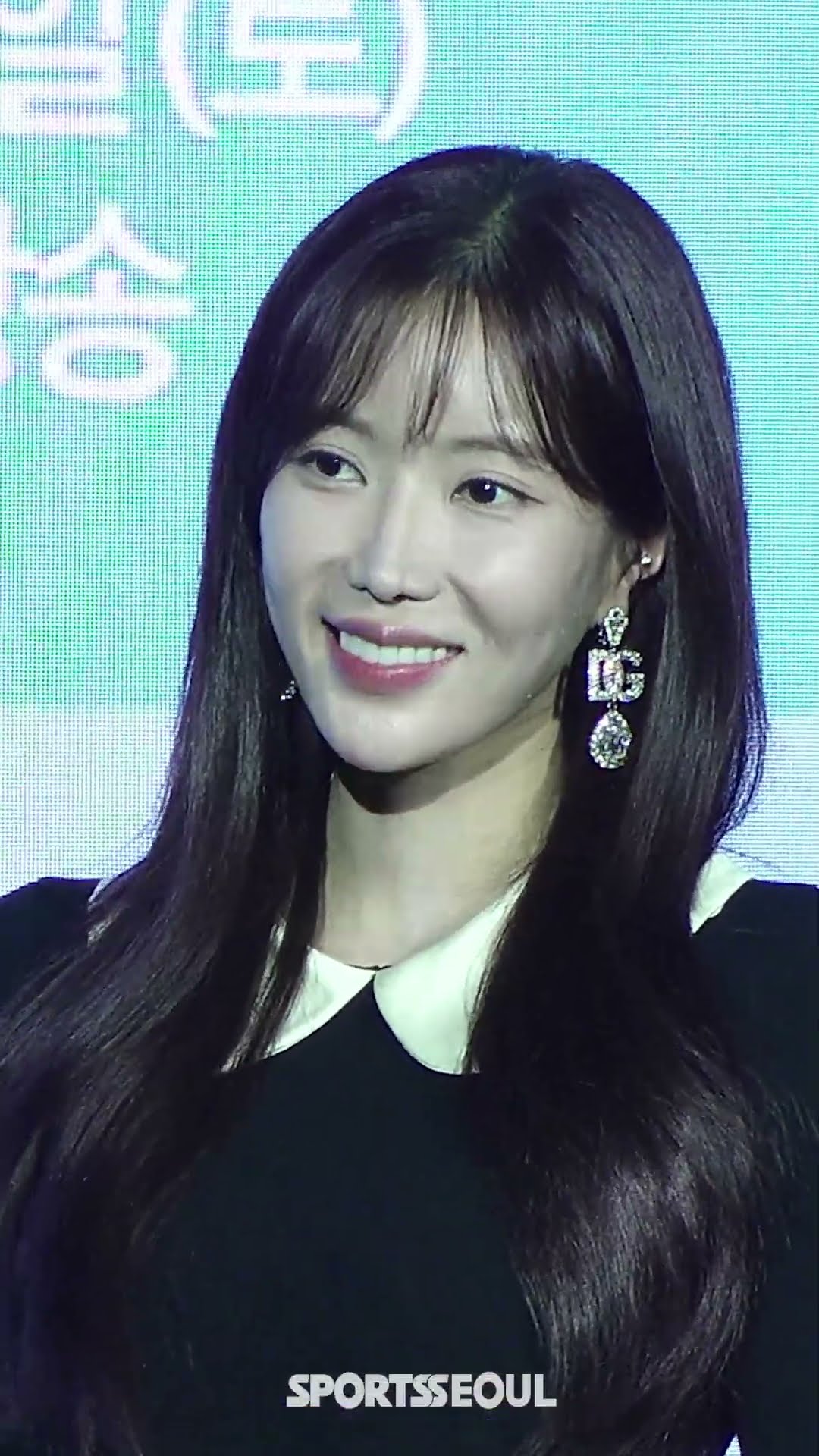 임수향, 톱스타 포즈는 이런 것
