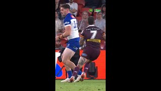 Harry Hayes was sent to the sin-bin for an intentional trip 👀