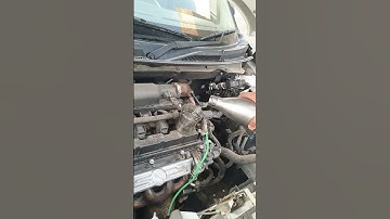 Engine Vibration test of swift VXI !!! #marutisuzuki #swift #trending #viral #youtubeshorts #engine