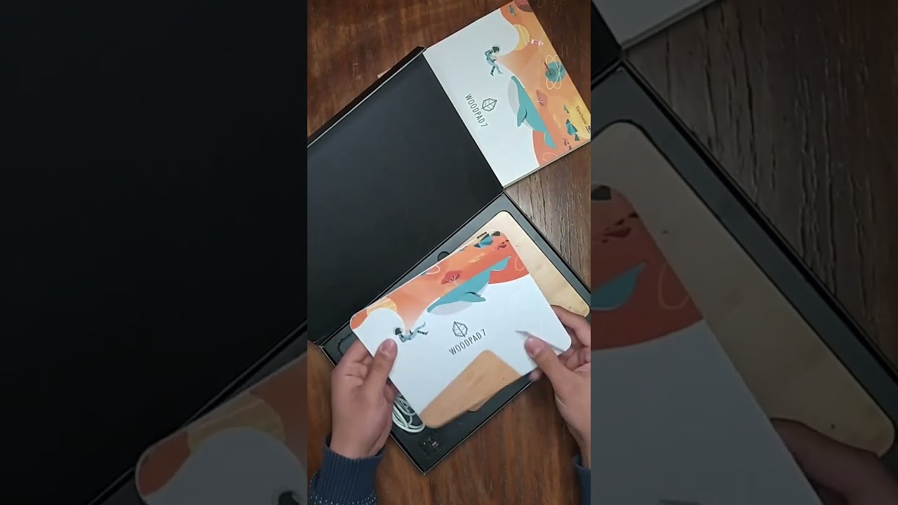 Viewsonic WoodPad 7 Unboxing 