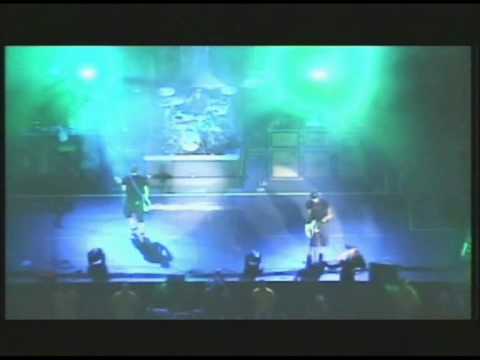 Blink-182 - Aliens Exist (Live Chicago 2001)