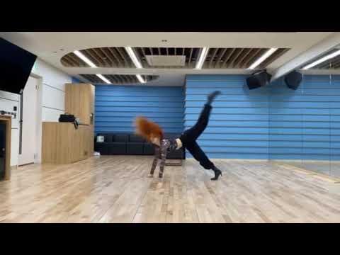 Yeji River Dance Practice (Mirrored)