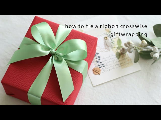 diy ribbon bow tie for gift wrapping