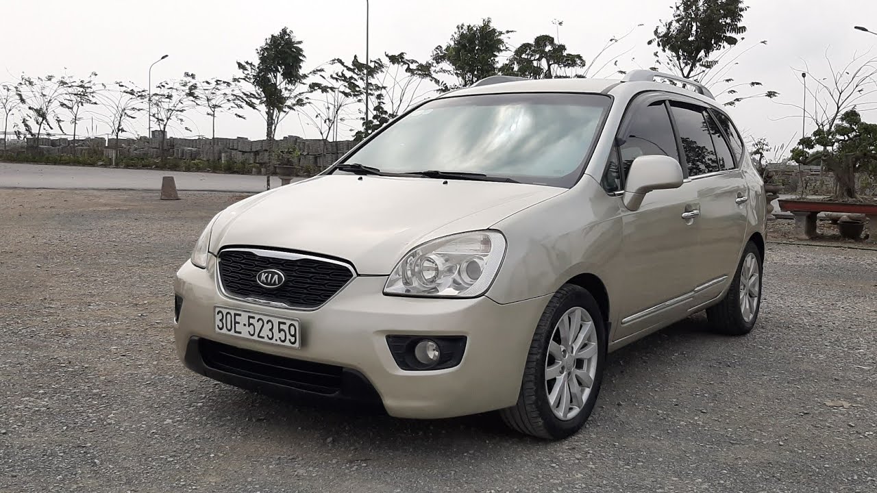 Kia carens 2011